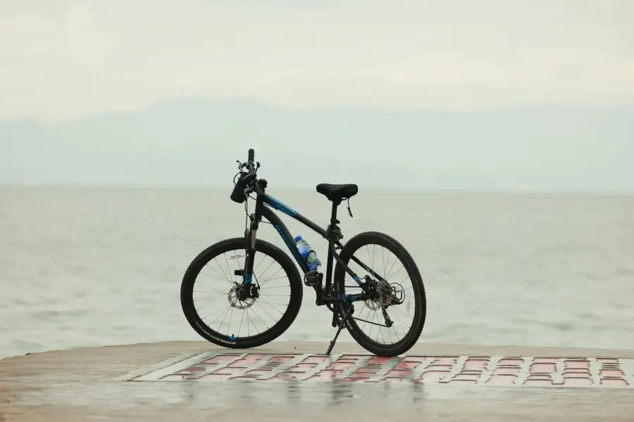 Giro del Salento, 210 chilometri in bici per la pace