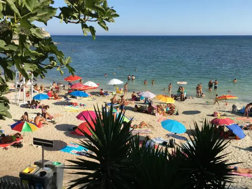 “Tutti al mare”, vacanze gratuite per famiglie fragili nel Salento