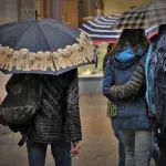 Allerta meteo del 1° aprile, a Lecce chiusi parchi, cimitero e Campo Montefusco