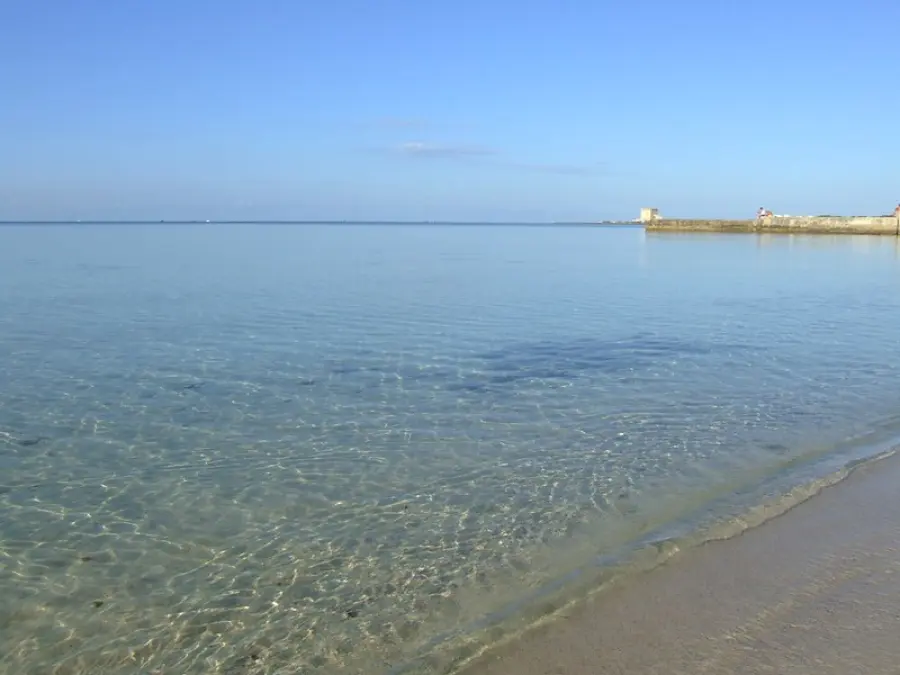 San Cataldo, abbonamenti al lido della Polizia: come fare domanda